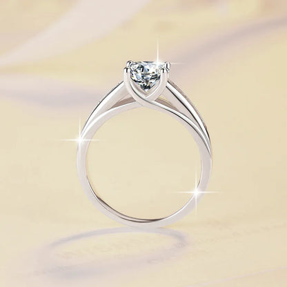 Fashion Luxury Ring Women's PT950 Platinum 1Ct Moissanite - Trendy understated, sparkling aura, fit parties & dates